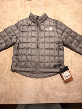 The North Face Boys Thermal Insulated Jacket Smoked Pearl Gray XS NWT